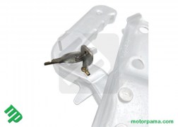 Antifurto a chiave per giunto a sfera applicato a gancio traino tondo da 35 mm